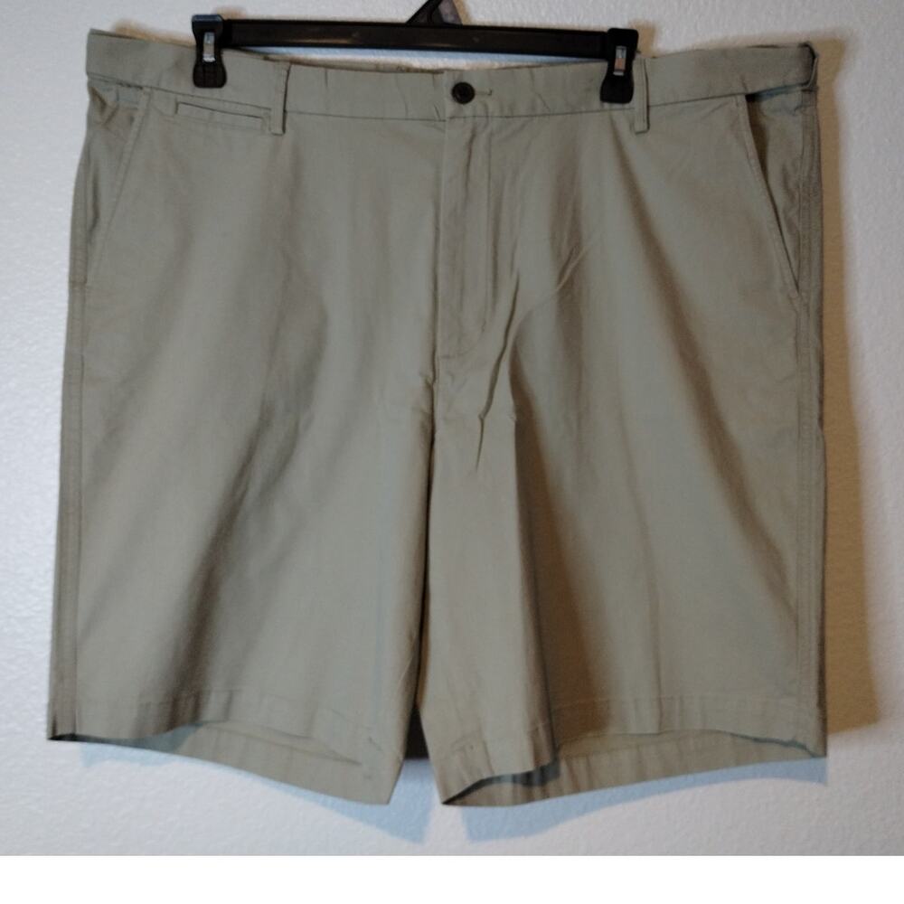 Lands' End Men's Size 44 Waist Tan Beige Khaki Chino Traditional Fit Shorts